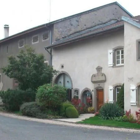 Spacieux Familial Avec Jardin Et Salle De Jeux, Proche De Center Parcs Et Des Vosges - Fr-1-584-45 Ferienhaus Repaix